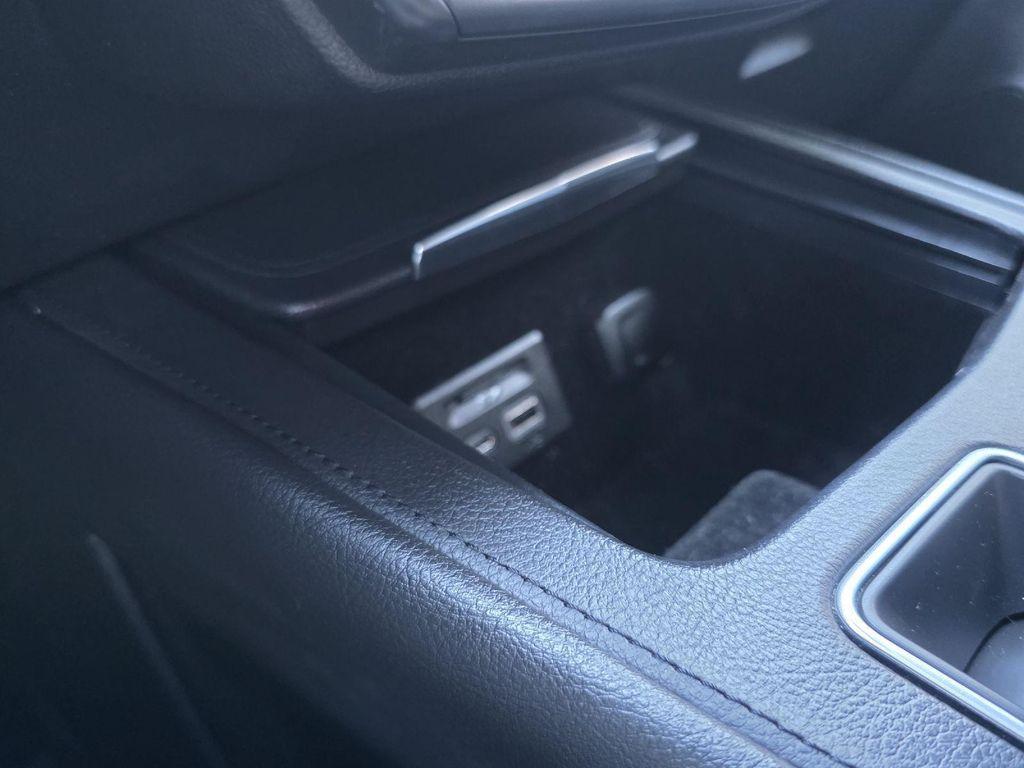 used 2019 Cadillac XT4 car, priced at $19,800