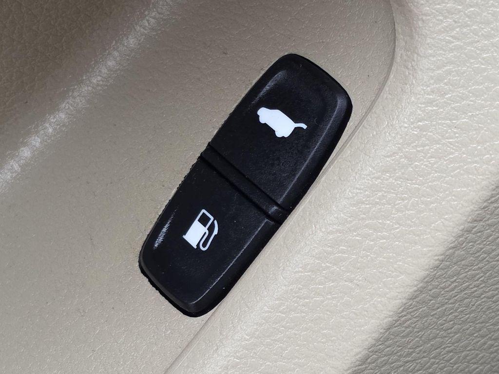 used 2019 Acura MDX car, priced at $19,518