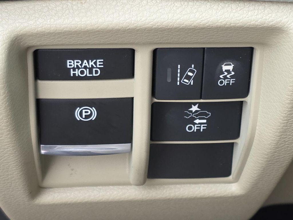 used 2019 Acura MDX car, priced at $19,518