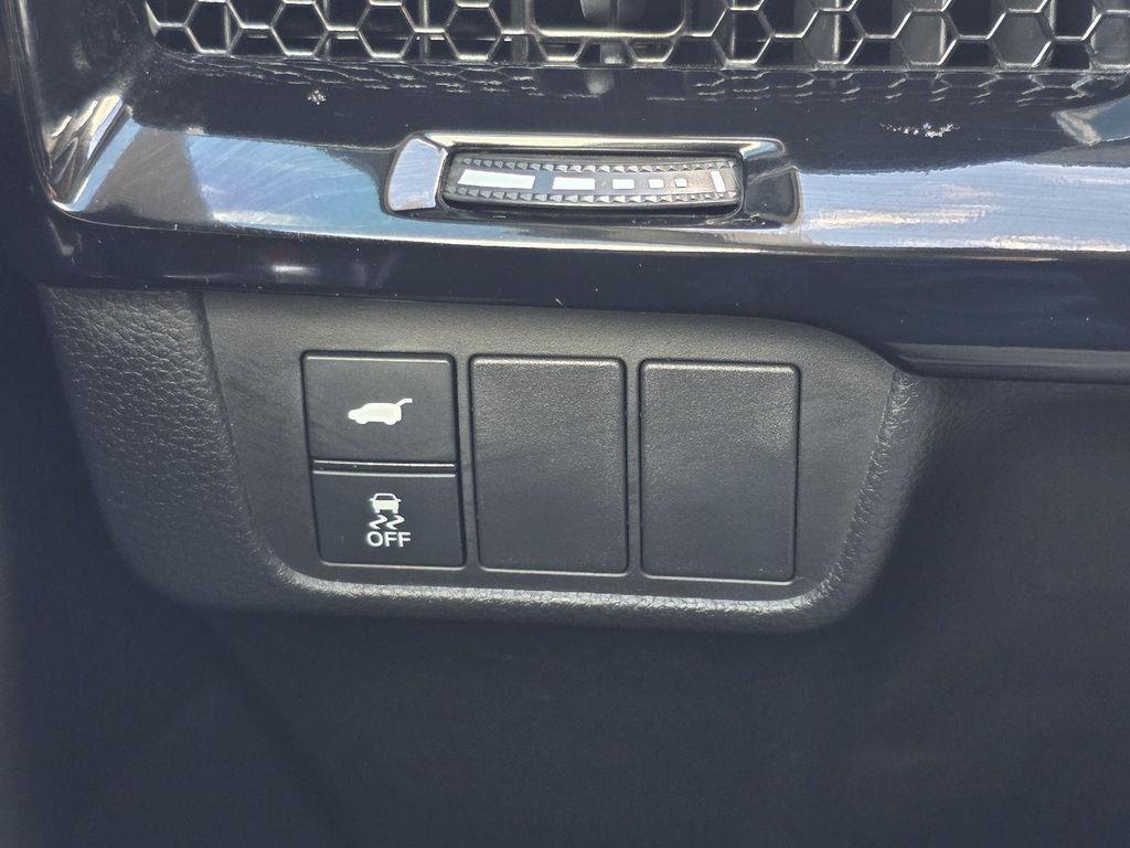 used 2023 Honda CR-V car, priced at $26,921