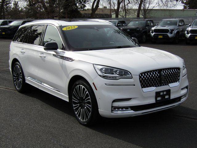 used 2023 Lincoln Aviator car, priced at $48,982