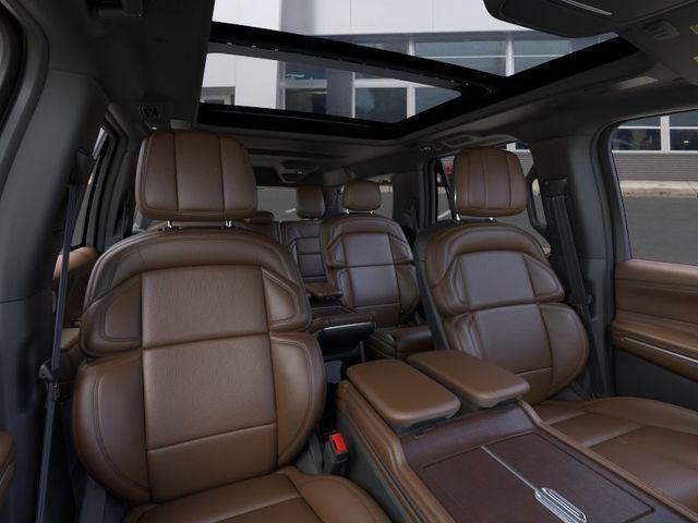 new 2026 Lincoln Navigator car, priced at $102,181
