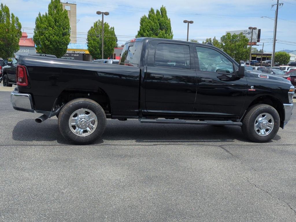 new 2025 Ram 2500 car, priced at $58,722