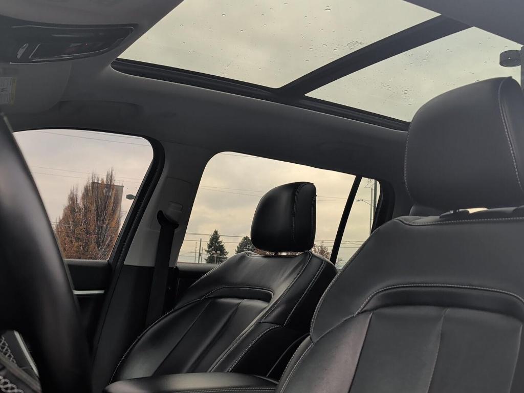 used 2021 Jeep Grand Cherokee L car, priced at $30,000