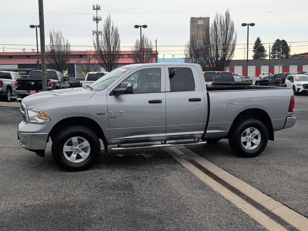 used 2022 Ram 1500 Classic car, priced at $30,000