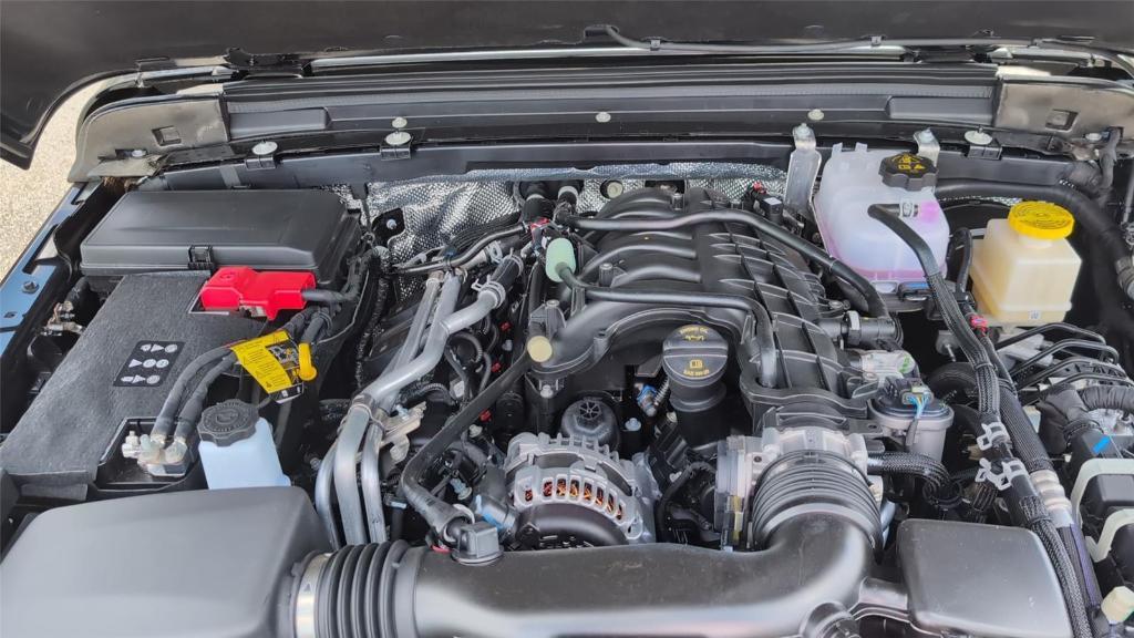 new 2025 Jeep Gladiator car, priced at $35,500