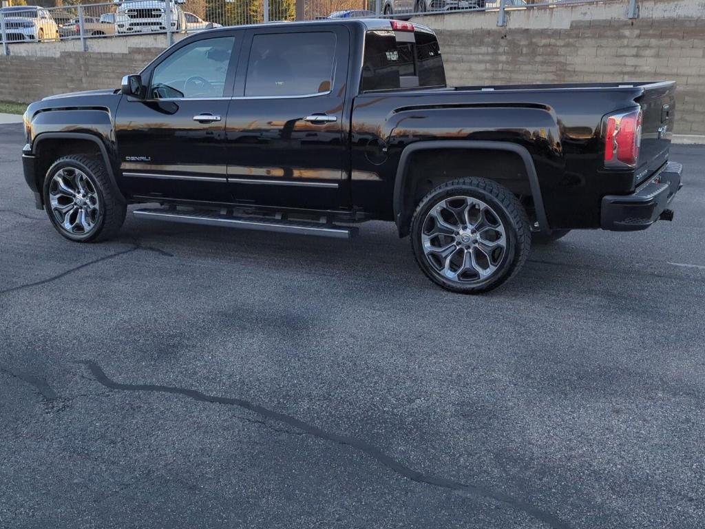 used 2017 GMC Sierra 1500 car, priced at $28,000