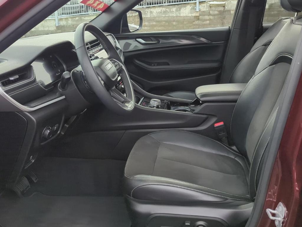 used 2023 Jeep Grand Cherokee L car, priced at $32,000