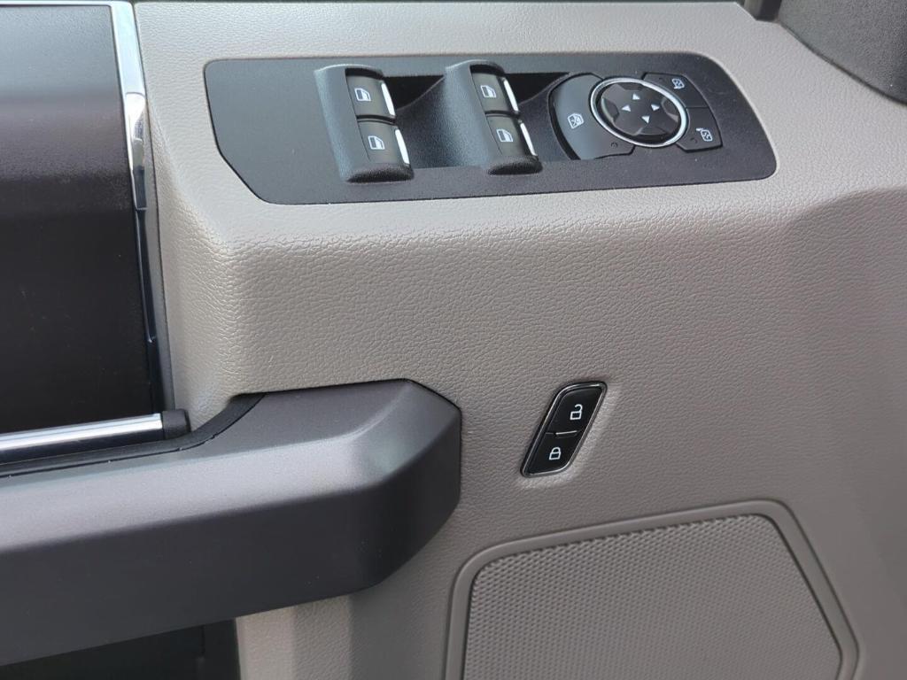 used 2019 Ford F-150 car, priced at $25,000