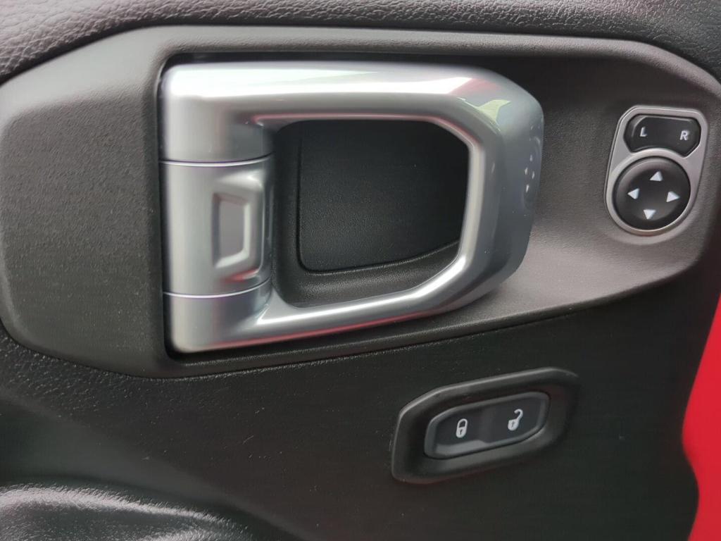 used 2020 Jeep Wrangler Unlimited car, priced at $30,000