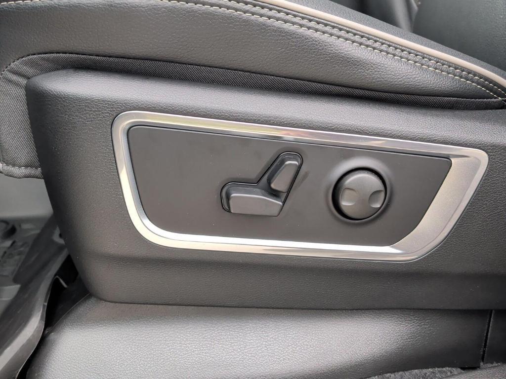 new 2026 Ram 1500 car, priced at $61,415