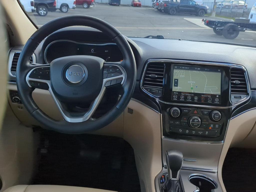 used 2021 Jeep Grand Cherokee car, priced at $32,000