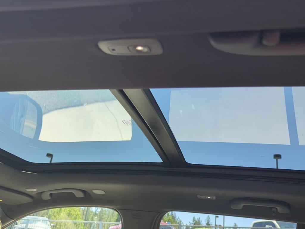 new 2025 Jeep Grand Cherokee car, priced at $44,760