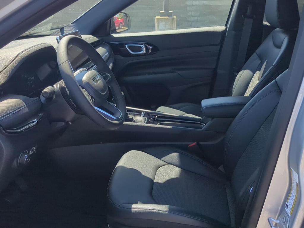 new 2026 Jeep Compass car, priced at $30,955