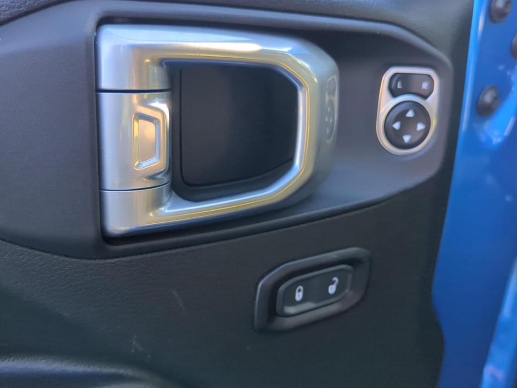 used 2021 Jeep Gladiator car, priced at $29,000