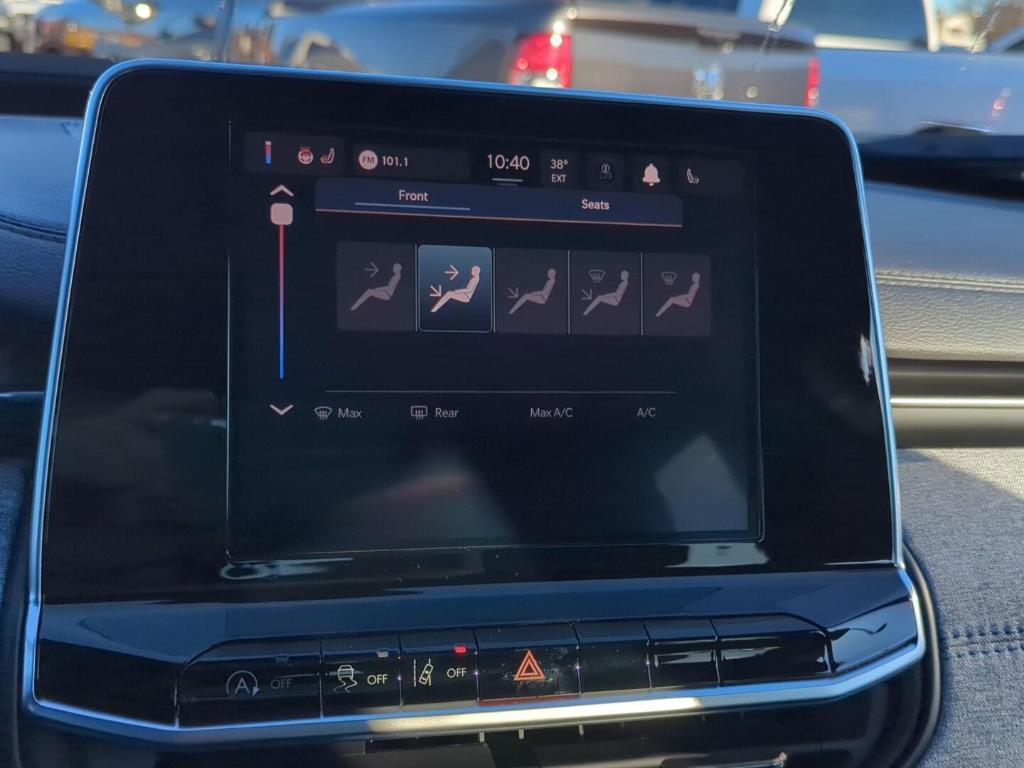 new 2026 Jeep Compass car, priced at $29,990