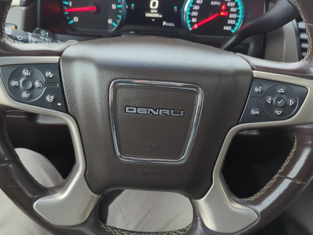 used 2018 GMC Yukon XL car, priced at $28,000