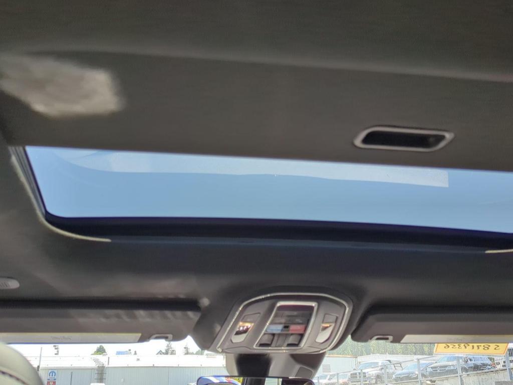 new 2025 Jeep Grand Cherokee L car, priced at $40,430