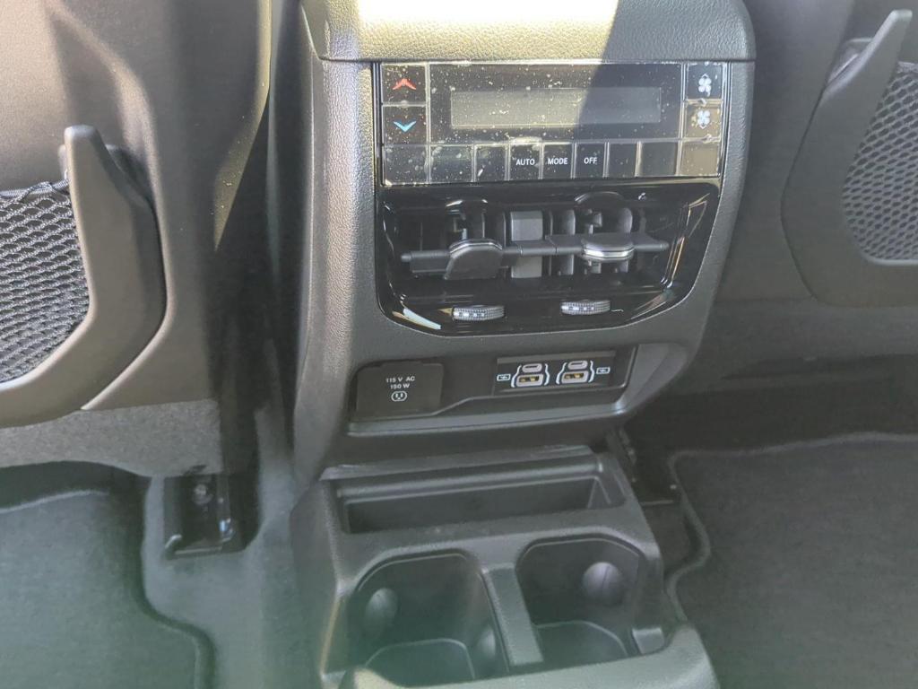 new 2025 Jeep Grand Cherokee L car, priced at $40,430