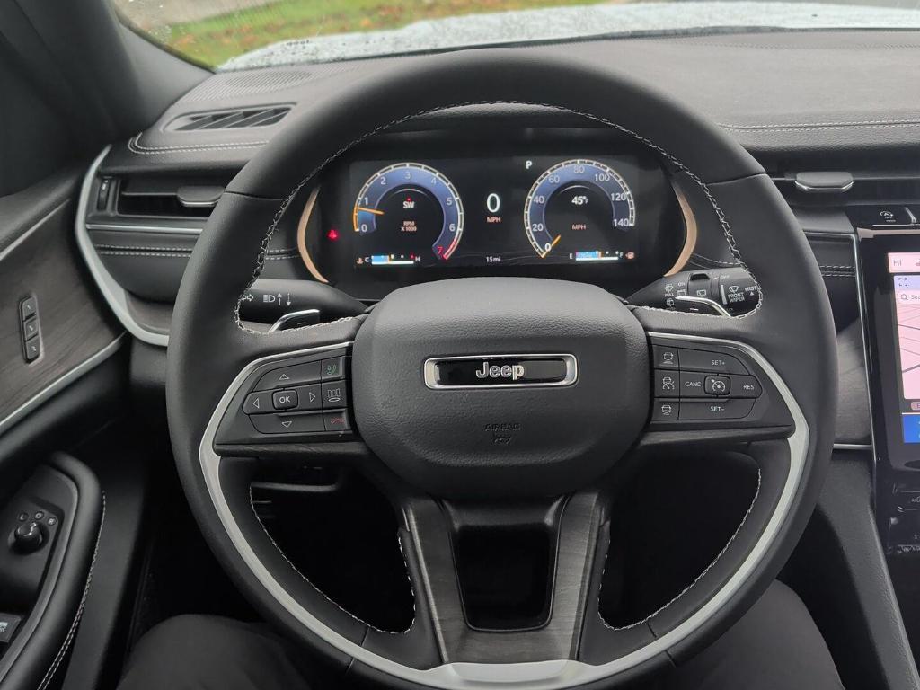 new 2025 Jeep Grand Cherokee L car, priced at $54,505