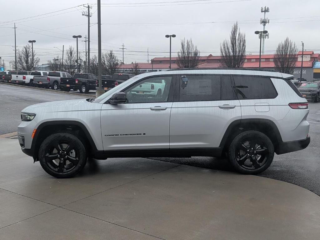 new 2025 Jeep Grand Cherokee L car, priced at $54,505