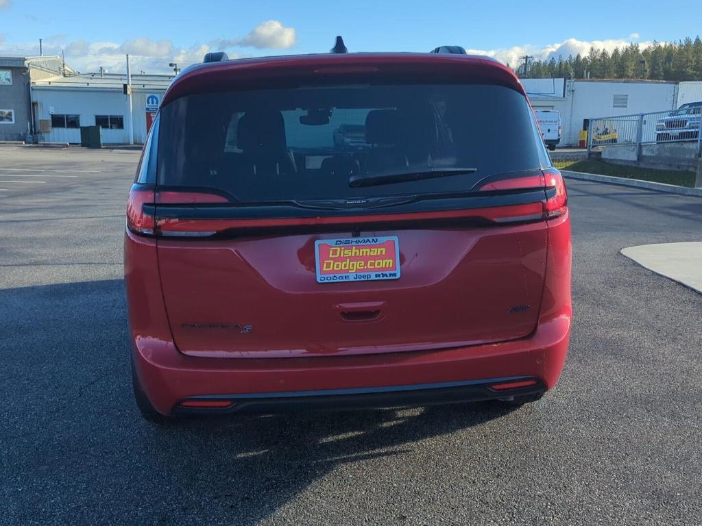 new 2026 Chrysler Pacifica car, priced at $49,795