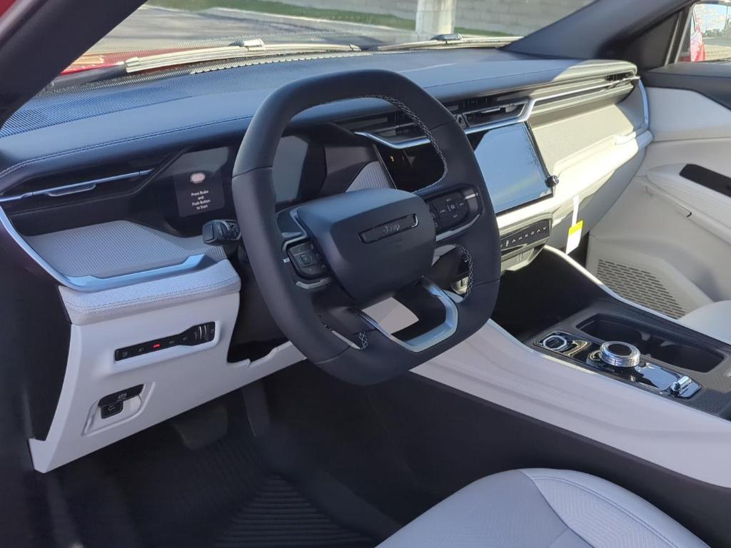 new 2026 Jeep Cherokee car, priced at $37,290