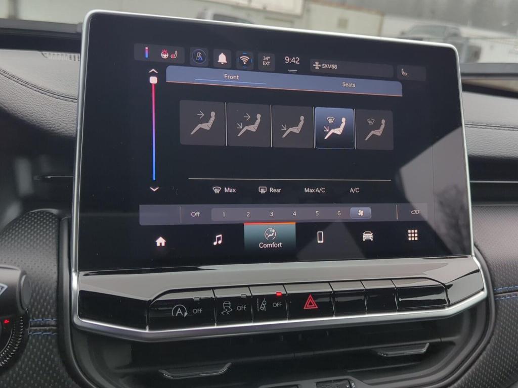 new 2026 Jeep Compass car, priced at $30,985