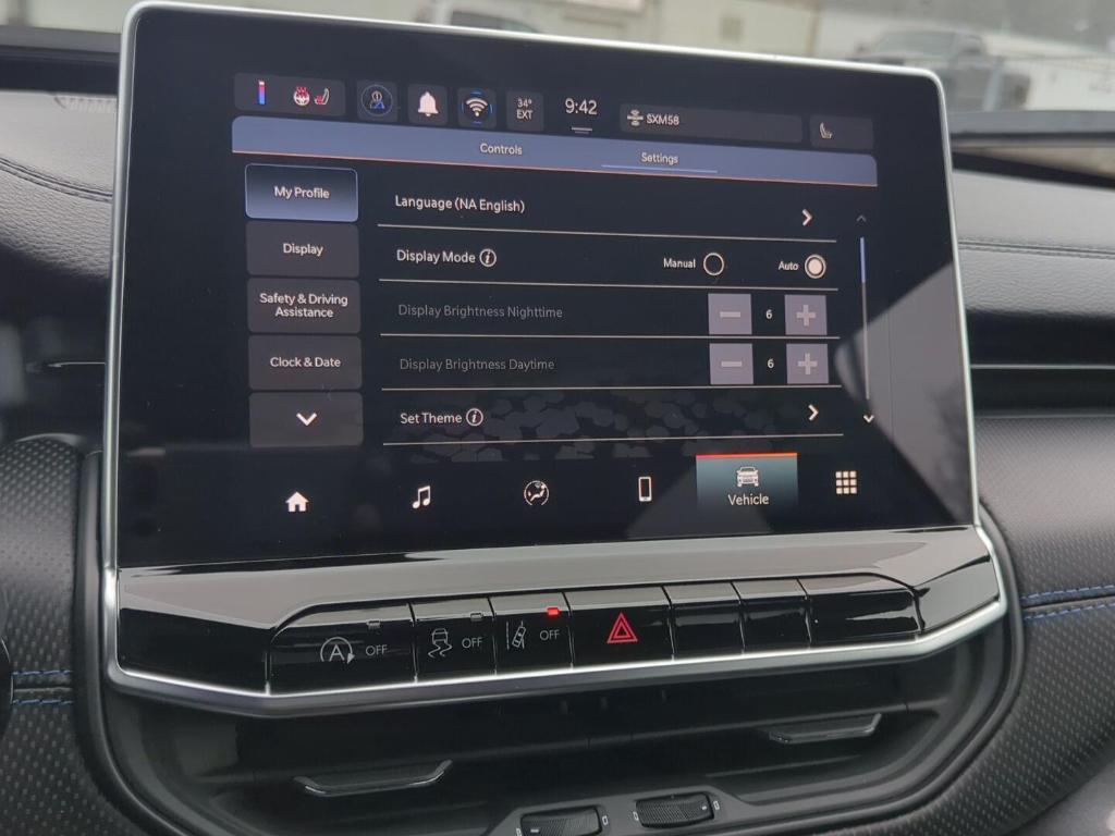 new 2026 Jeep Compass car, priced at $30,985