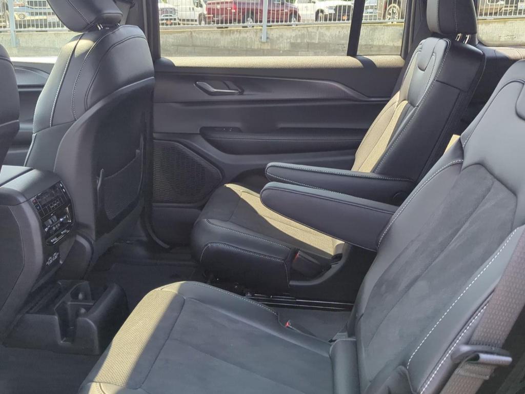 new 2025 Jeep Grand Cherokee L car, priced at $42,430