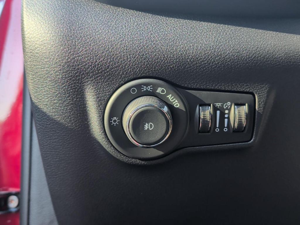 new 2026 Jeep Compass car, priced at $35,525