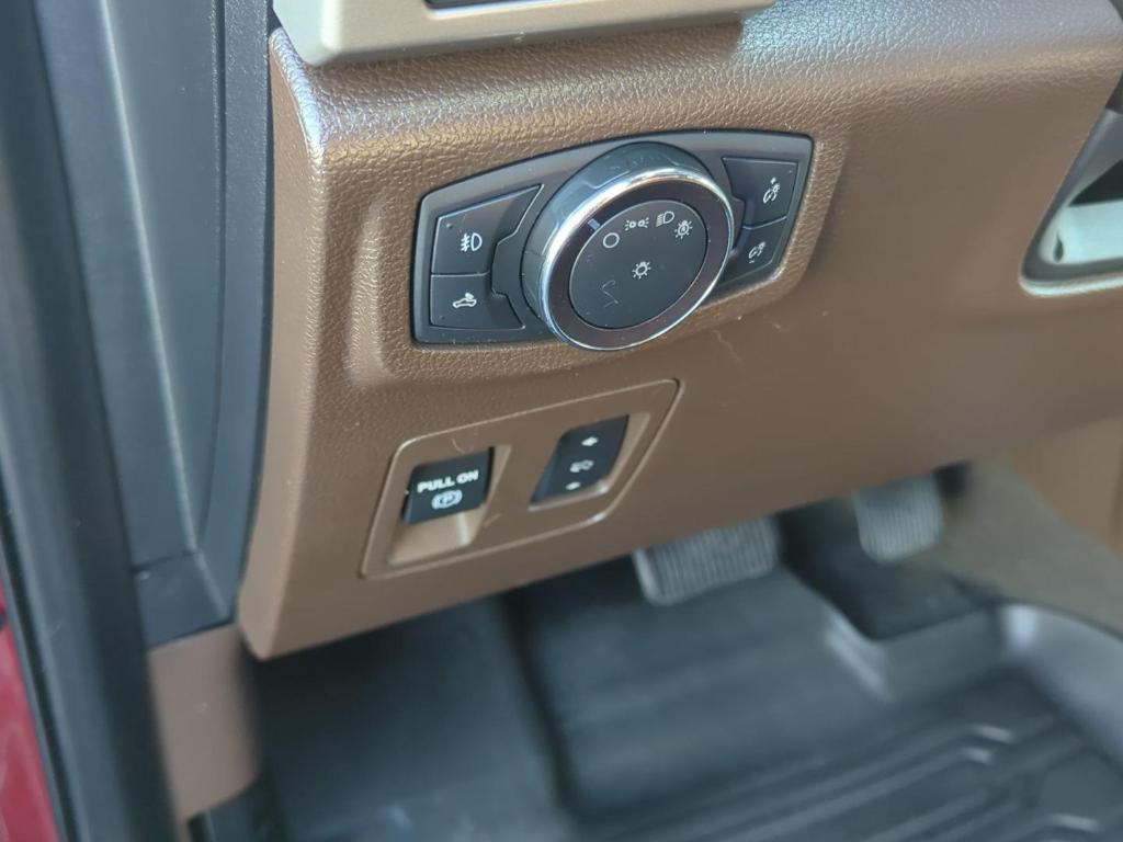 used 2019 Ford F-150 car, priced at $32,000