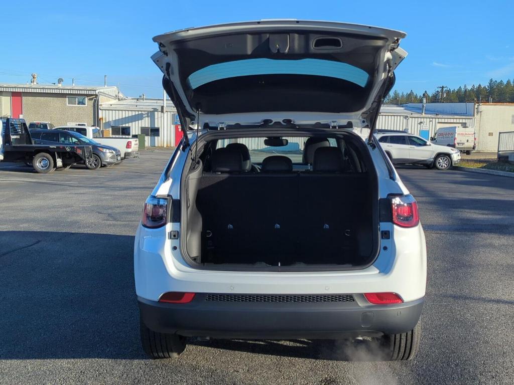 new 2026 Jeep Compass car, priced at $34,425