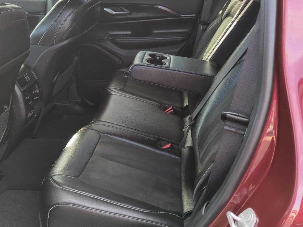 used 2024 Jeep Grand Cherokee car, priced at $32,000