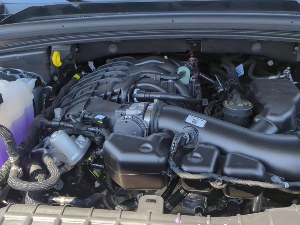 new 2025 Jeep Grand Cherokee L car, priced at $39,989