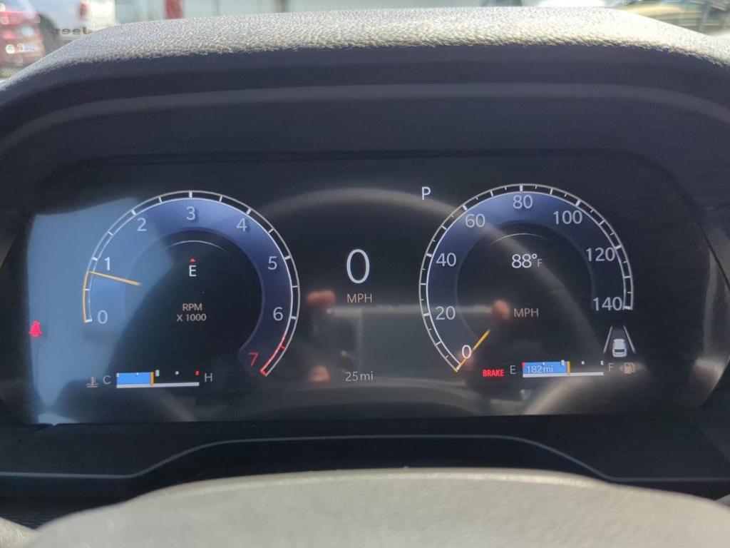 new 2025 Jeep Grand Cherokee L car, priced at $39,989