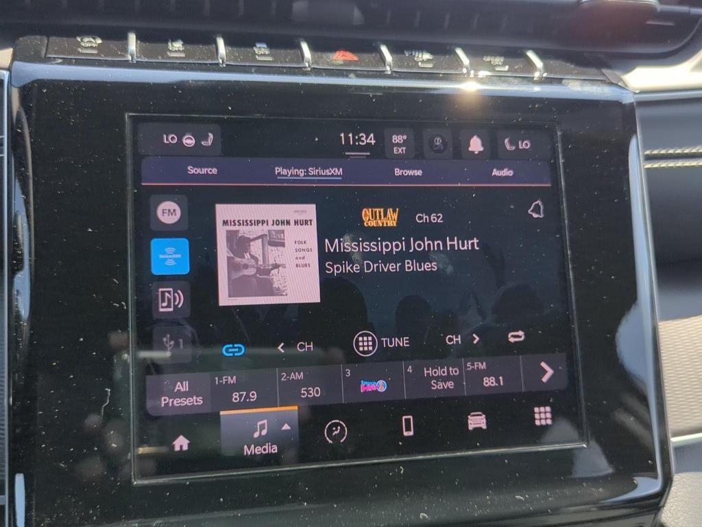 new 2025 Jeep Grand Cherokee L car, priced at $39,989