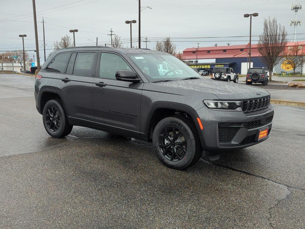 new 2026 Jeep Grand Cherokee car, priced at $47,525