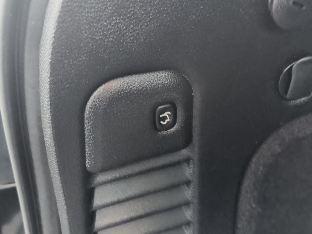 used 2019 Jeep Grand Cherokee car, priced at $25,000