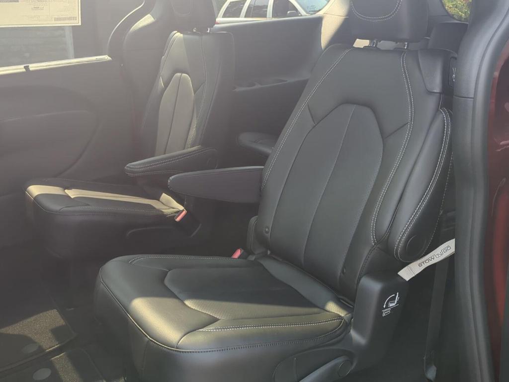 new 2026 Chrysler Pacifica car, priced at $43,980