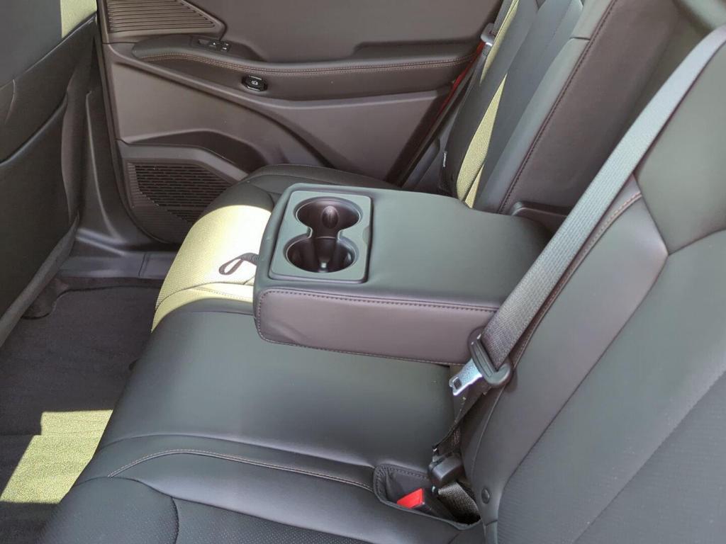 new 2026 Jeep Cherokee car, priced at $39,995