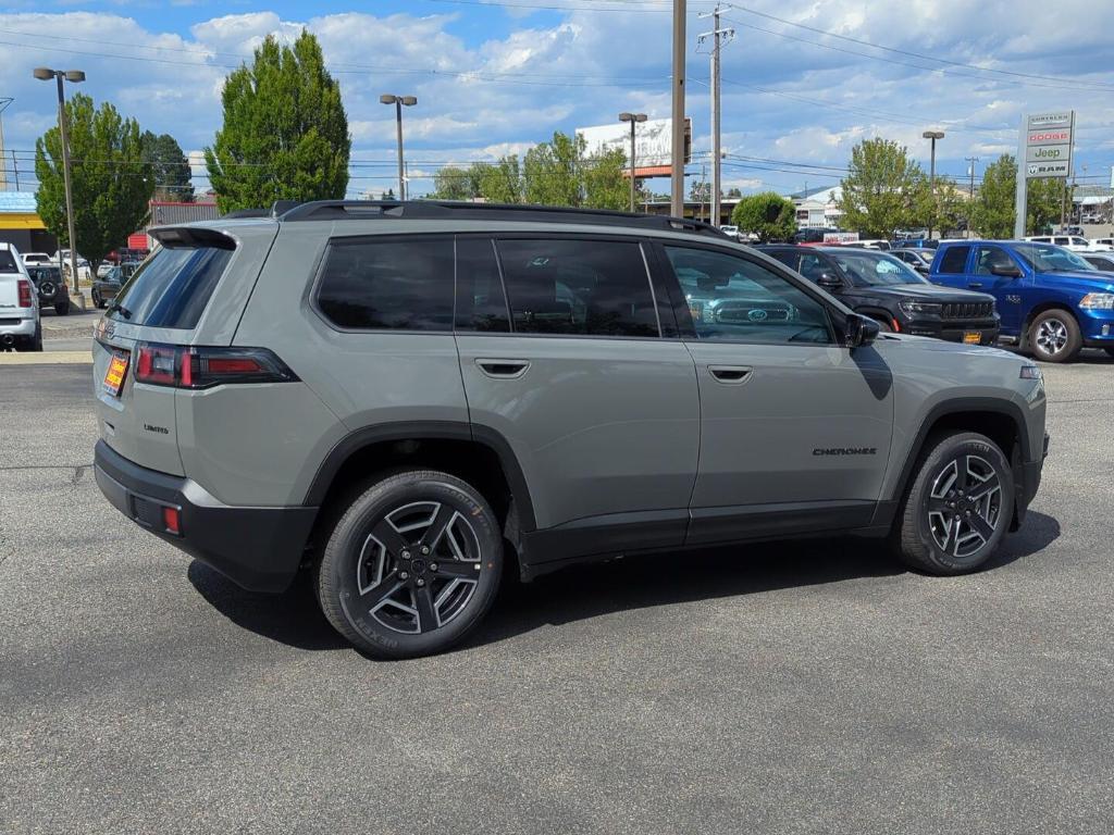 new 2026 Jeep Cherokee car, priced at $40,580