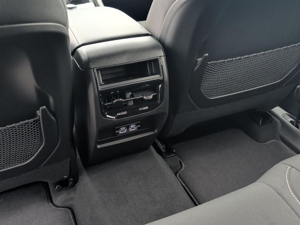 new 2025 Jeep Grand Cherokee car, priced at $36,750