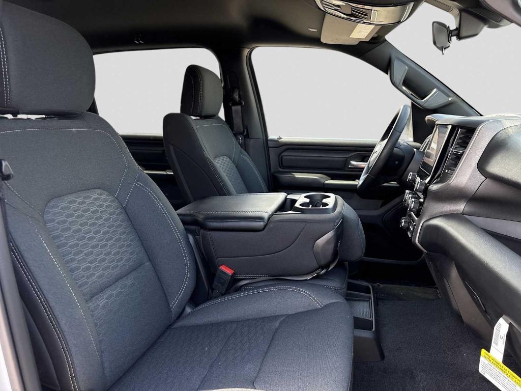 new 2025 Ram 1500 car, priced at $47,558