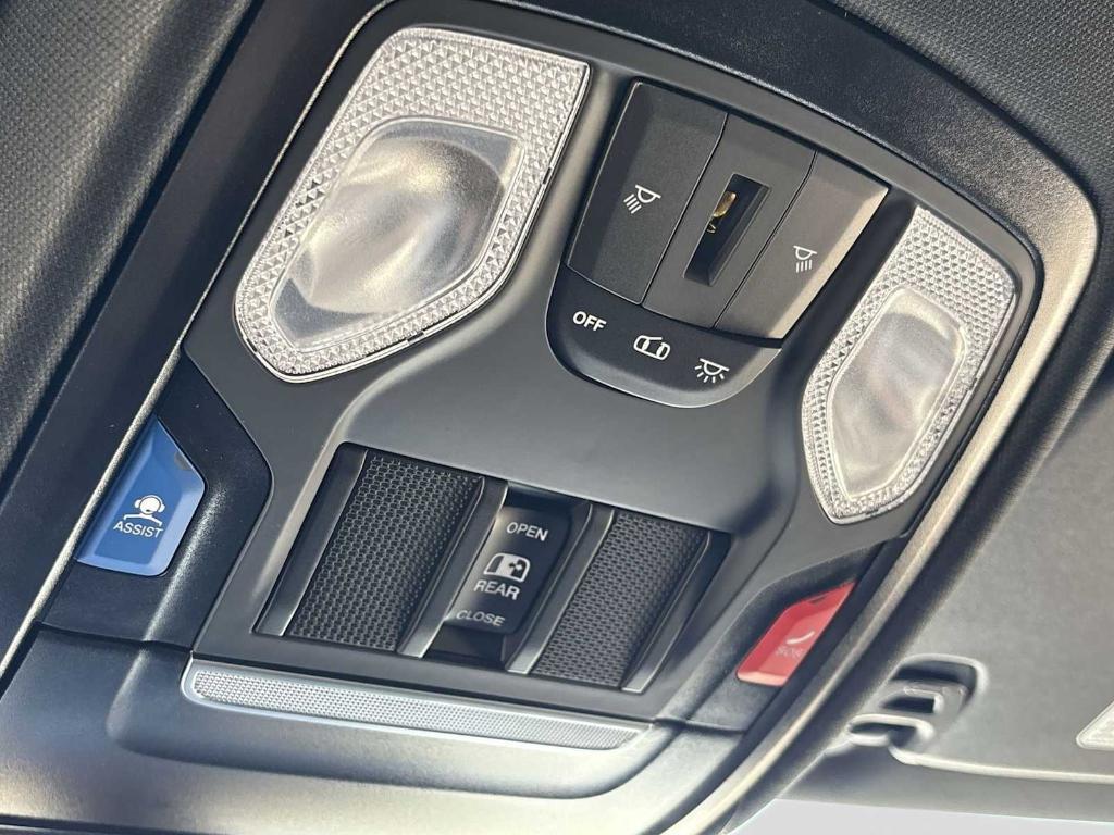 new 2025 Ram 1500 car, priced at $47,558