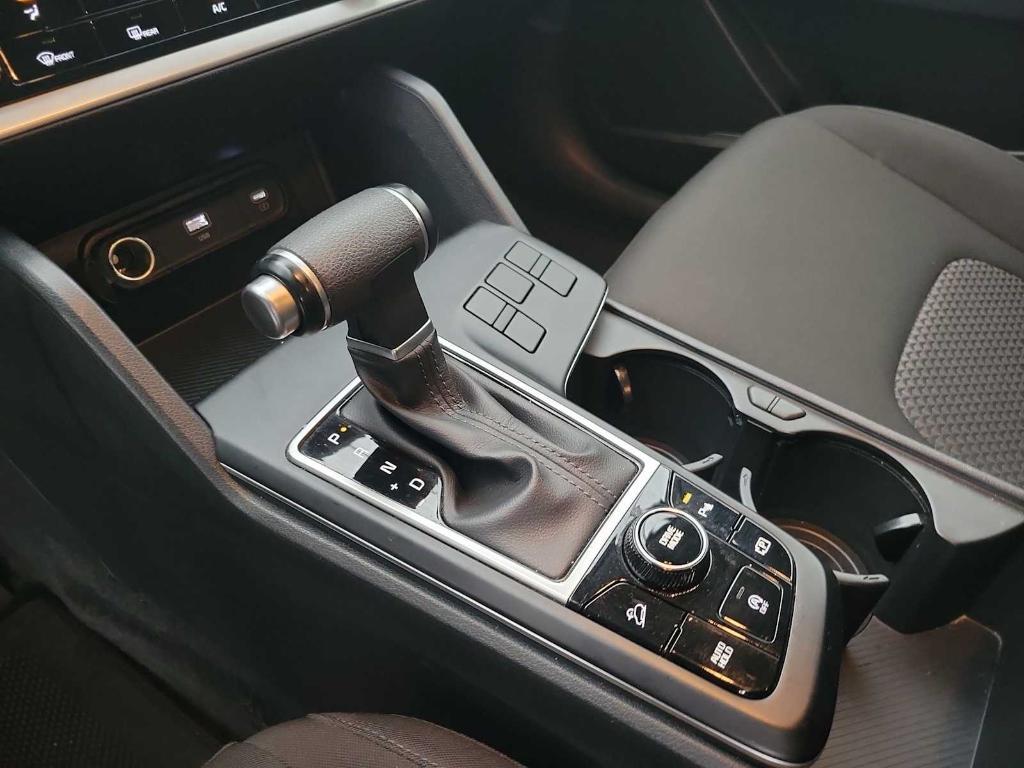 used 2024 Kia Sportage car, priced at $24,999