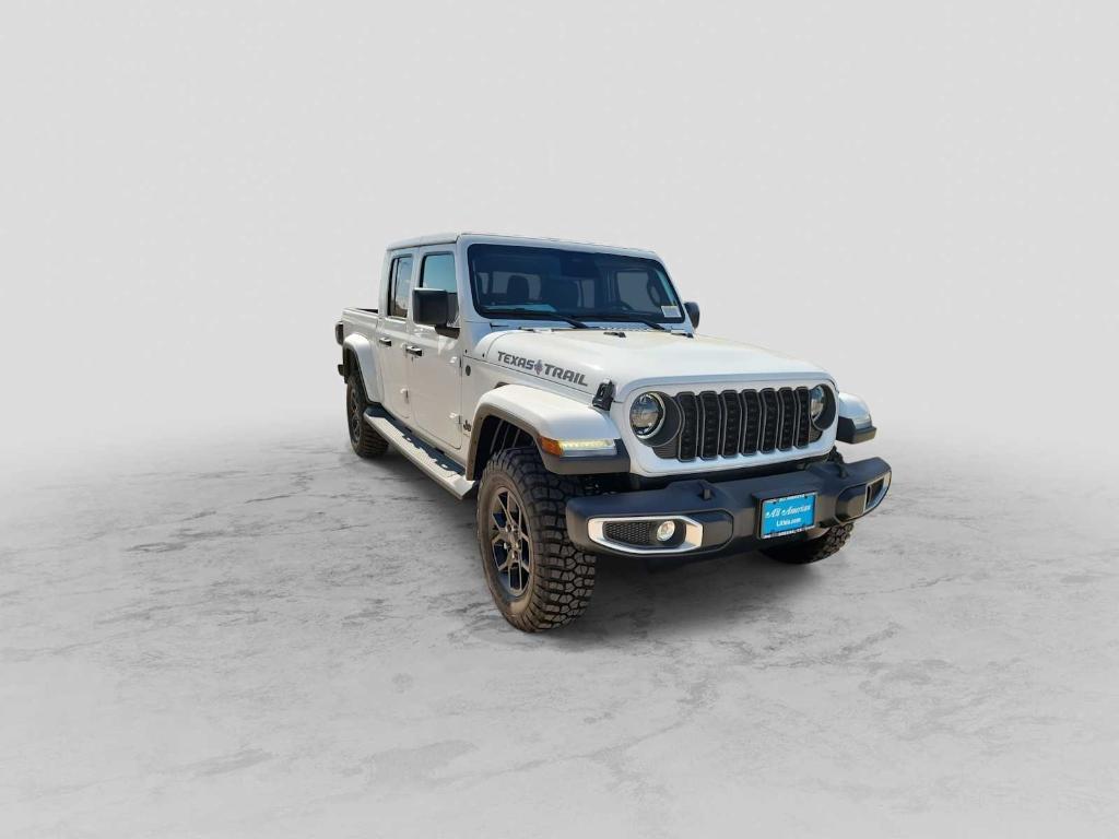new 2026 Jeep Gladiator car, priced at $48,785