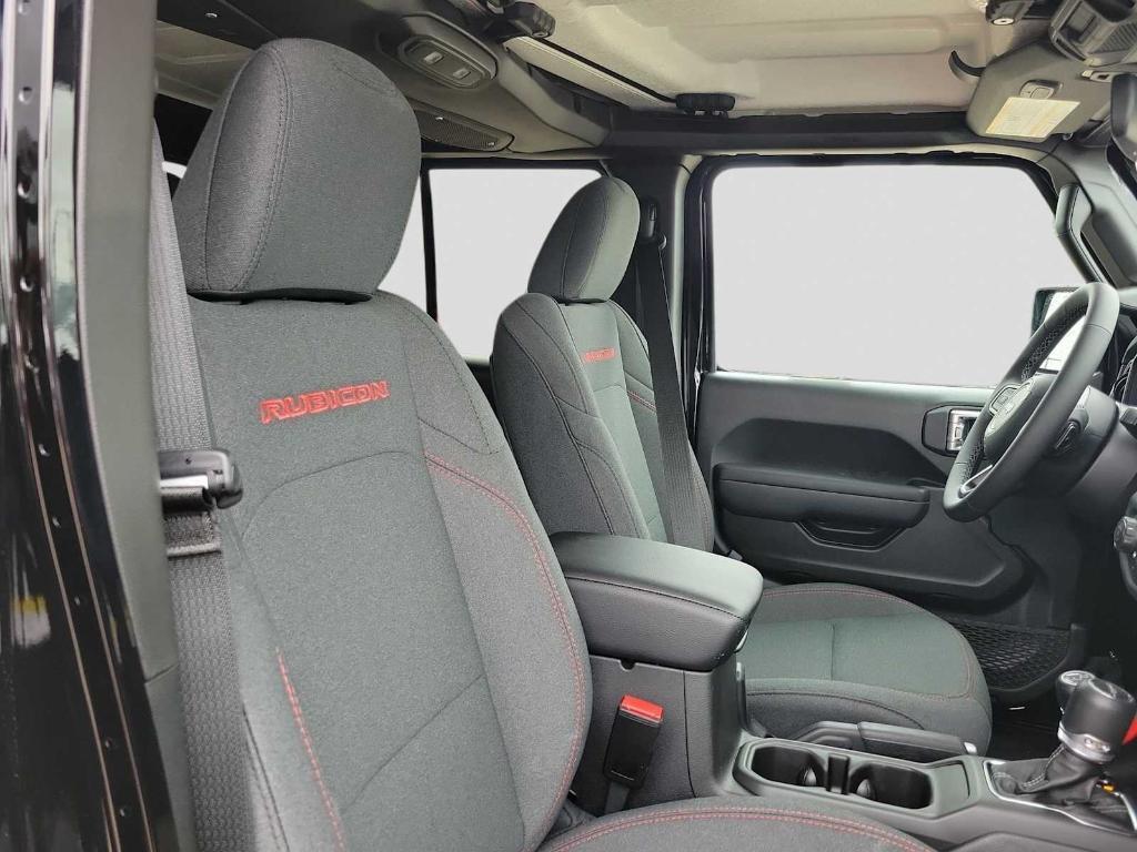 new 2026 Jeep Gladiator car, priced at $52,554
