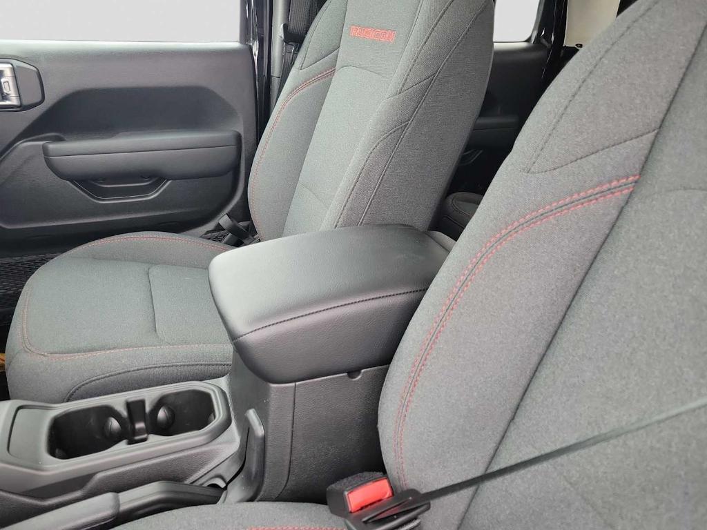 new 2026 Jeep Gladiator car, priced at $52,554