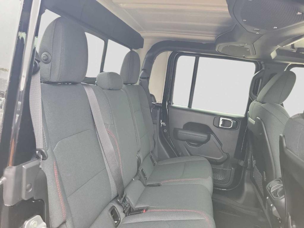 new 2026 Jeep Gladiator car, priced at $52,554